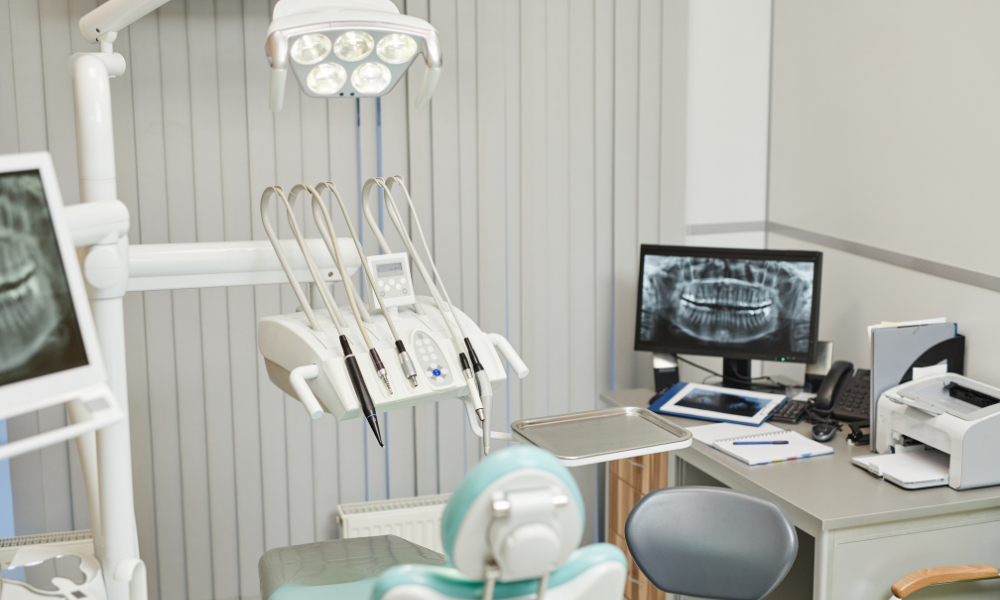 La responsabilidad civil de la clínica dental: una obligación legal que no admite descuidos